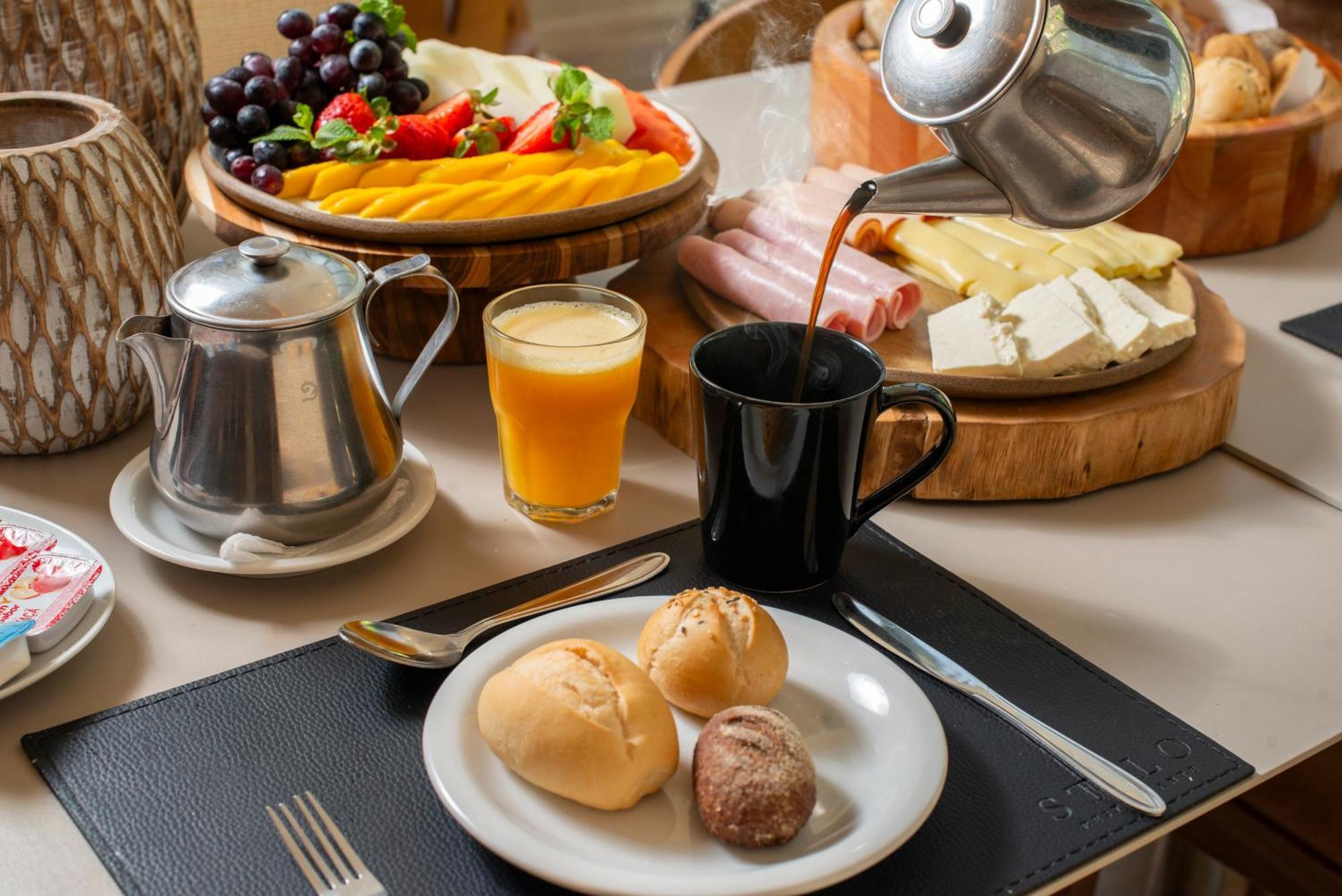 Hotel Pestana Rio Barra 4*